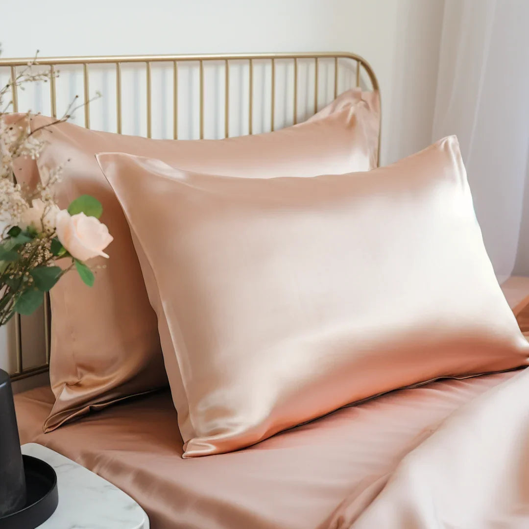 Silk cushion cover "Rose Gold" 50x70 cm.