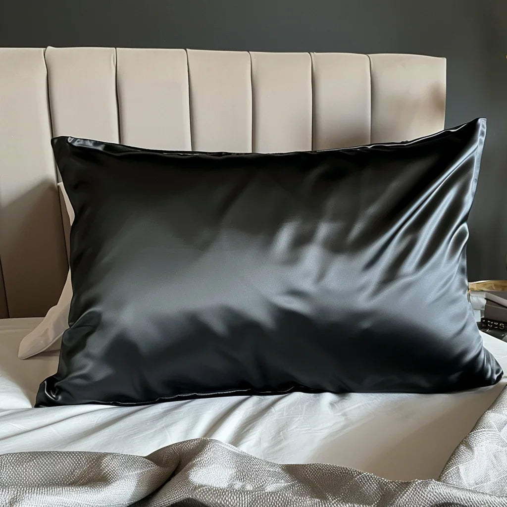 Silk cushion cover "Elegant black" 50x70 cm.